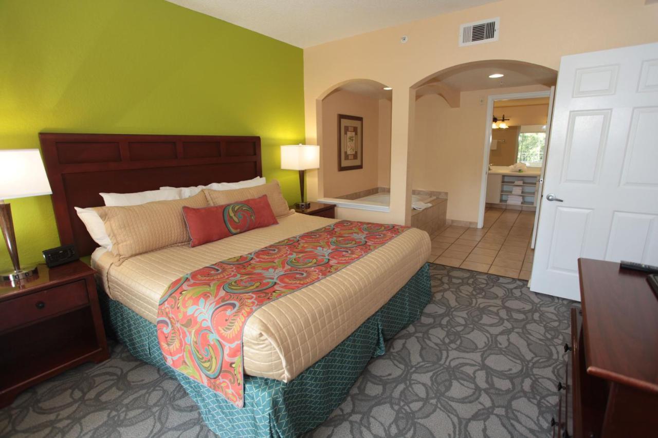 Resort Vacation Village At Parkway