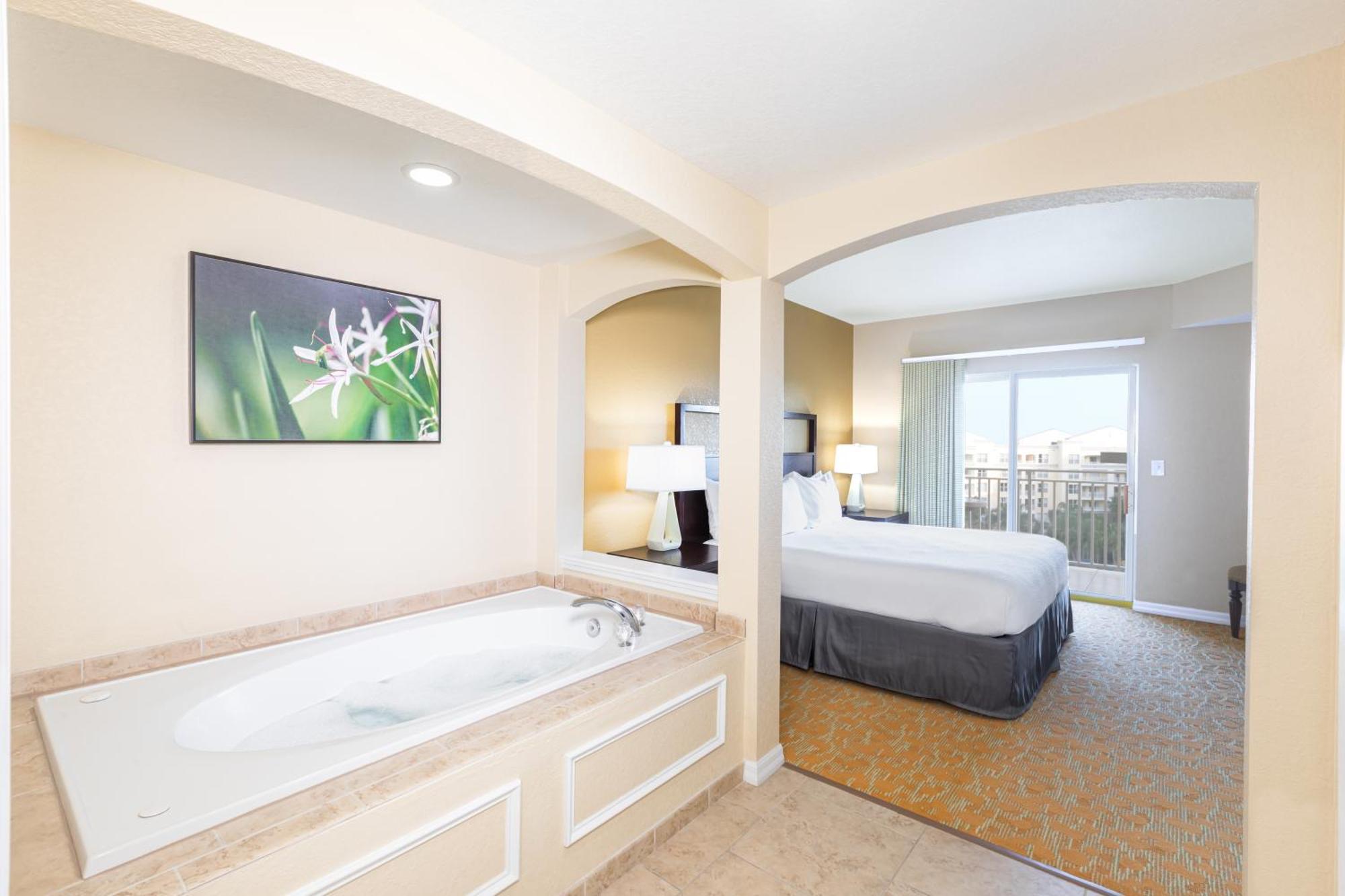 Resort At Parkway Celebration