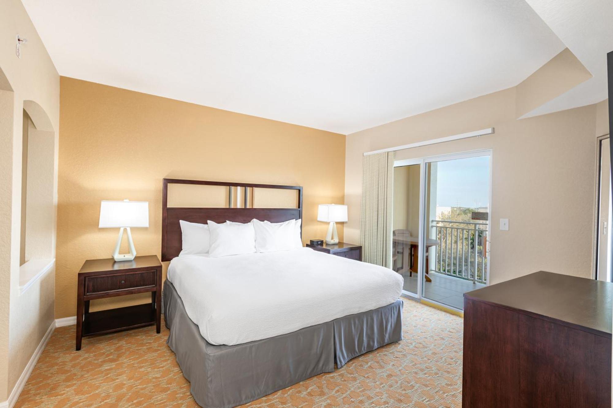 Resort At Parkway Celebration